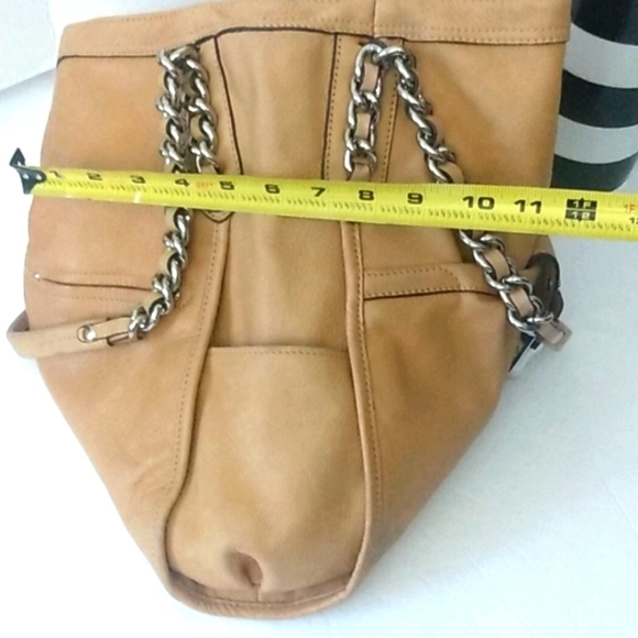 B MAKOWSKY BUTTERSCOTCH SOFT LEATHER MULTI-COMPARTMENTS HANDBAG SIZE LARGE EUC - Picture 15 of 16